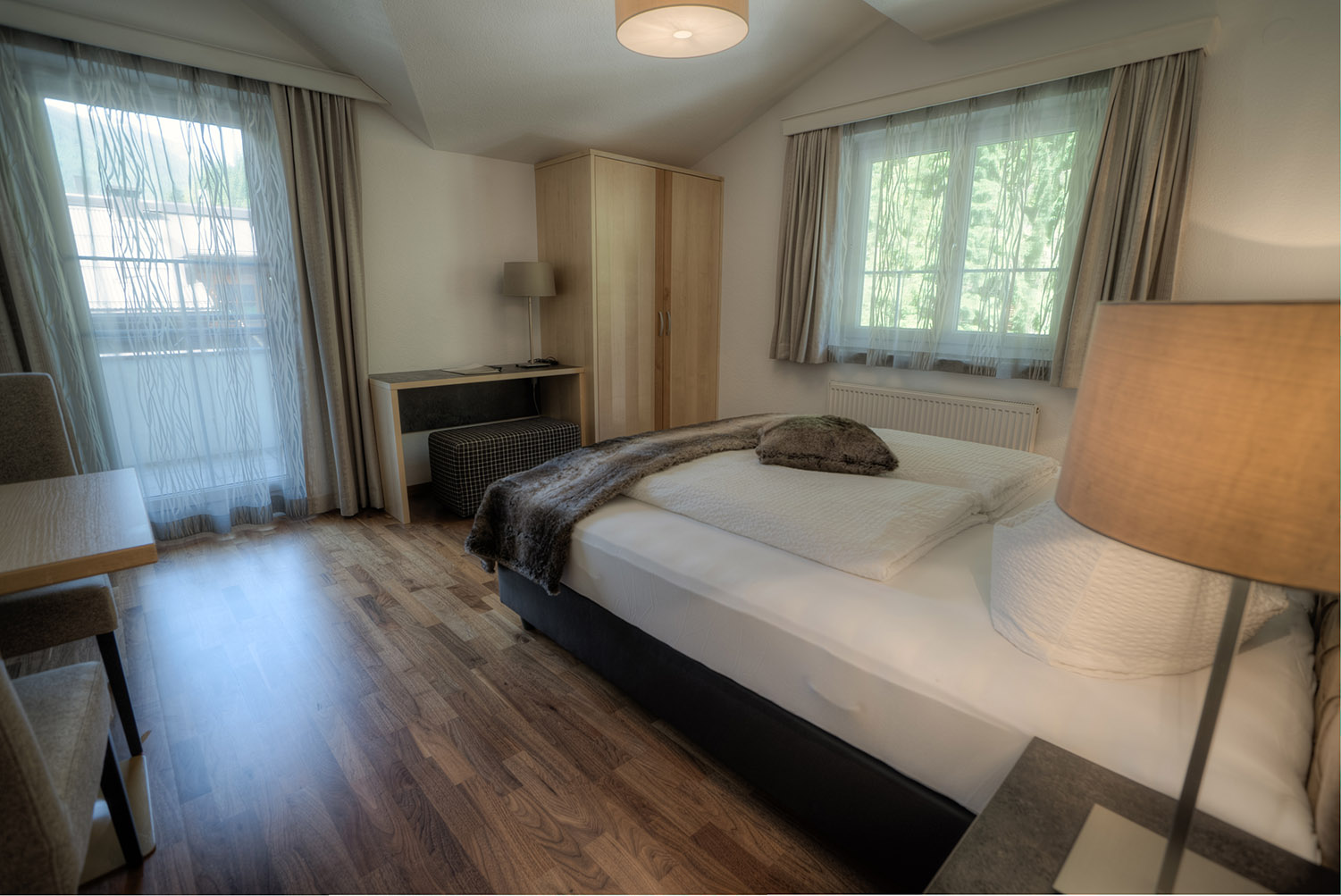 Family Suite Apart Post